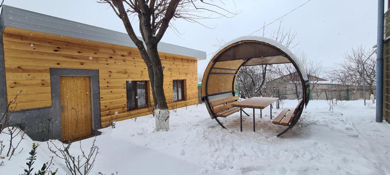 Hayi Tun Guest House Горис Экстерьер фото