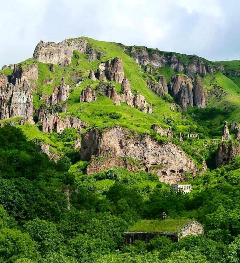Hayi Tun Guest House Горис Экстерьер фото