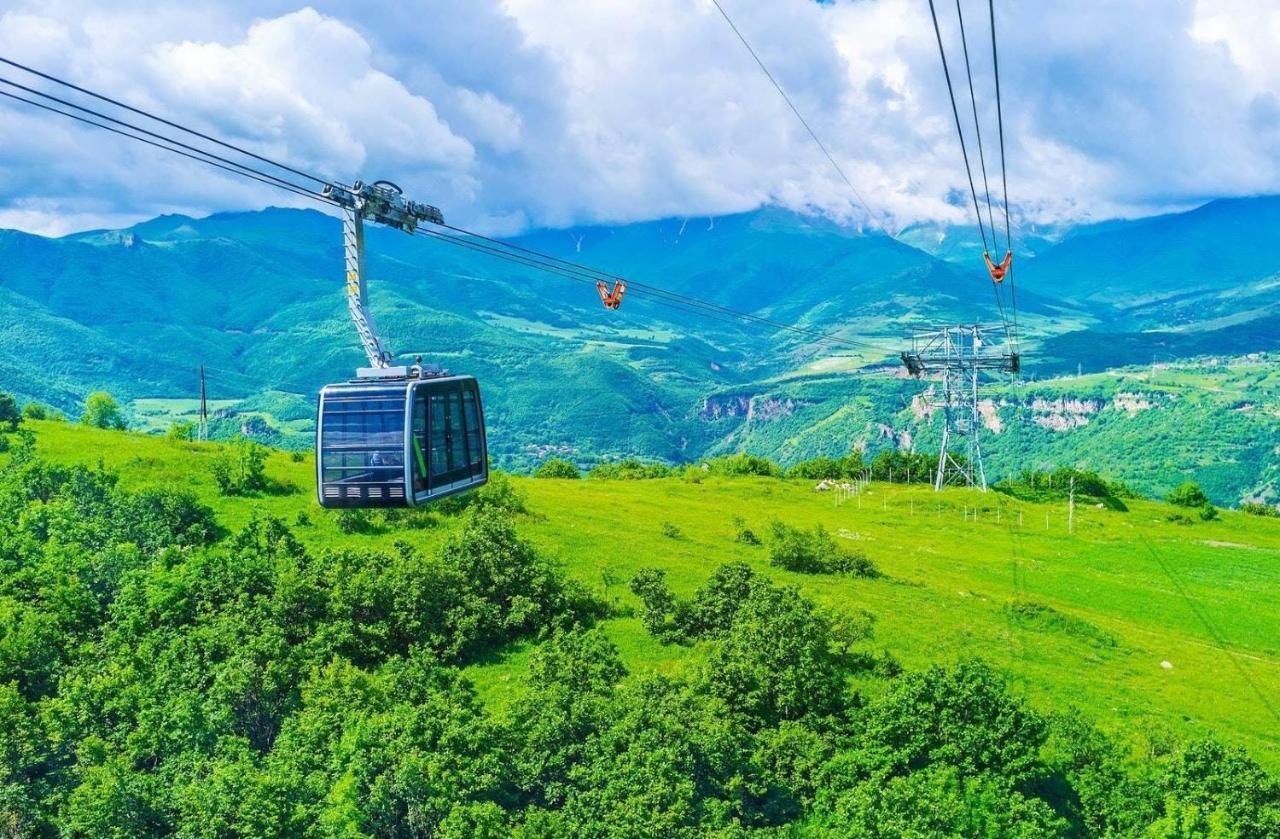 Hayi Tun Guest House Горис Экстерьер фото
