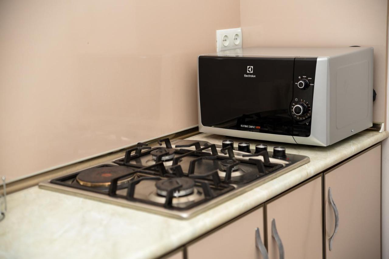 Hayi Tun Guest House Горис Экстерьер фото